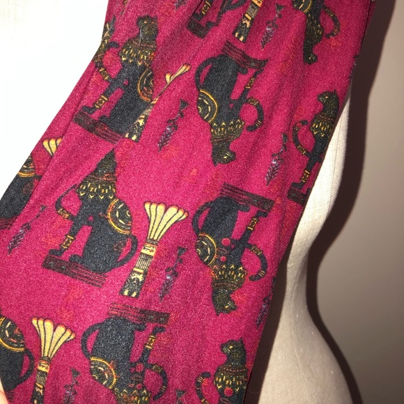 LuLaRoe Leggings - Picture 2 of 3